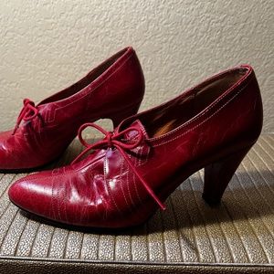 Re-Mix Deluxe Vintage Heels Los Angeles Spain 9 Women’s Retro VLV Leather Pumps